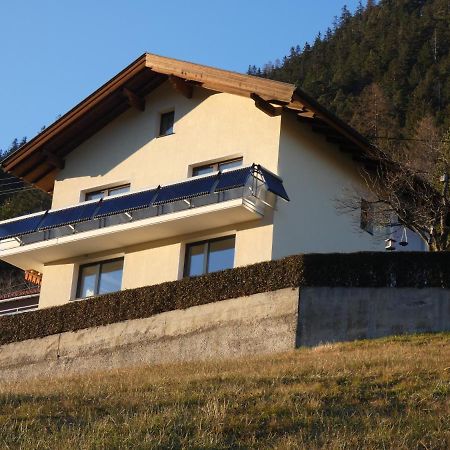 Apartamento Haus Alpenrose Trins Exterior foto